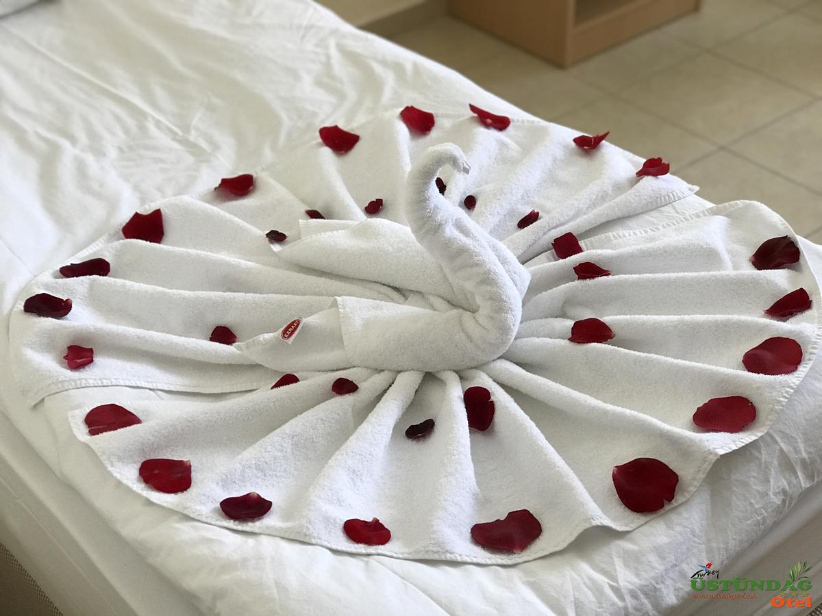 Ustundag Otel Keciborlu 外观 照片